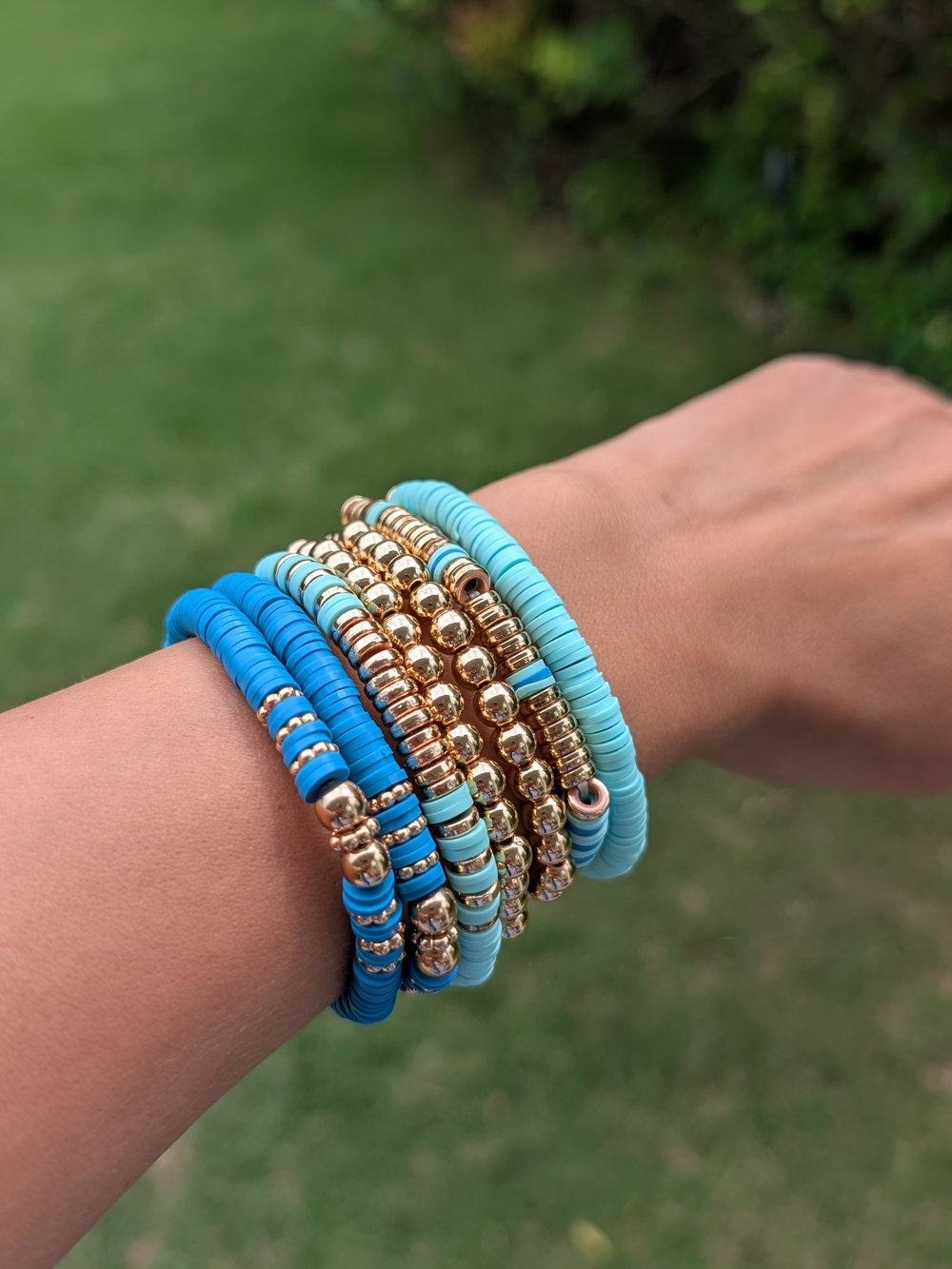 Gold & Turquoise Stretch Beaded Summer Breeze 7-Piece Bracelet Set